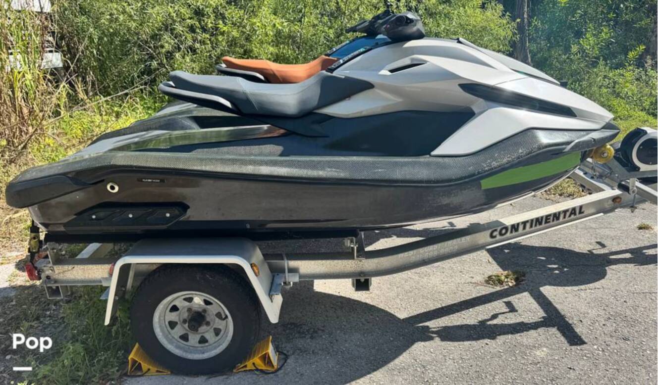 A photo of this 2022 Taiga Motors Orca Carbon