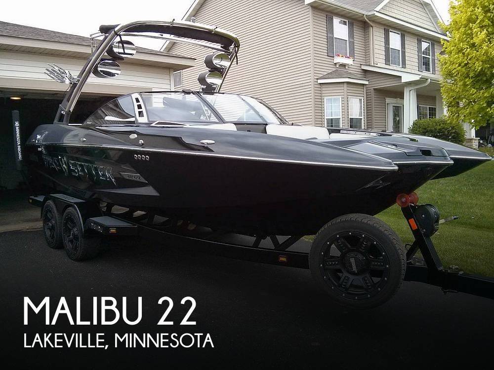 2013 Malibu Wakesetter 22 MXZ in lakeville MN