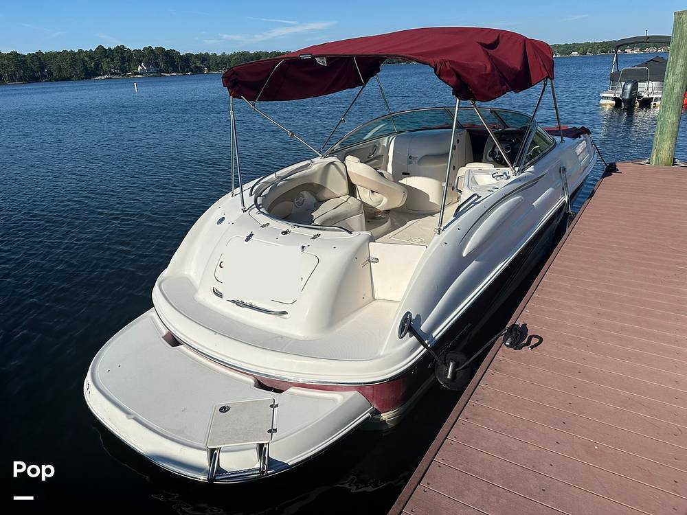 2004 Chaparral Sunesta 254 284 WT in lexington SC