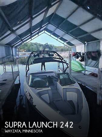 2011 Supra Launch 242 in wayzata MN