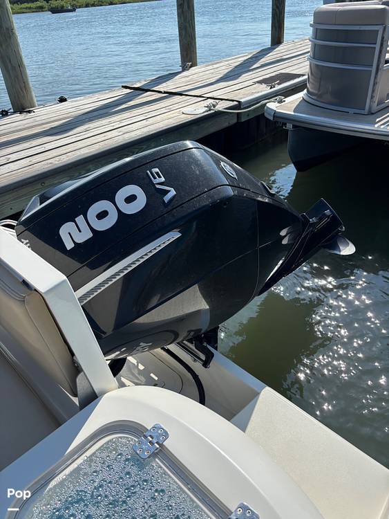 2024 Cobia 220 DC in lewes DE