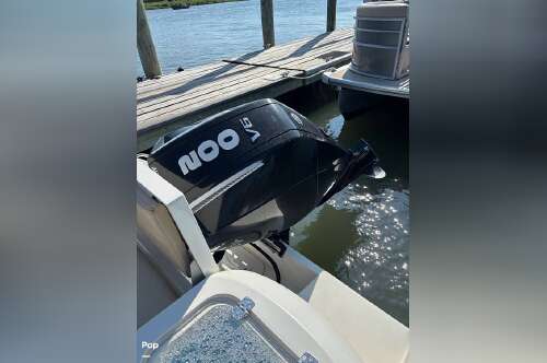 2024 Cobia 220 DC in lewes DE
