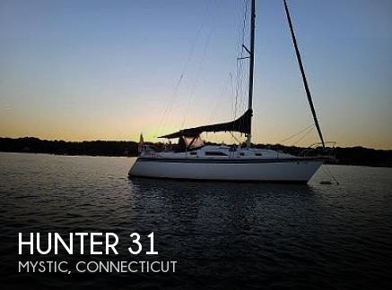 1983 Hunter 31 in mystic CT