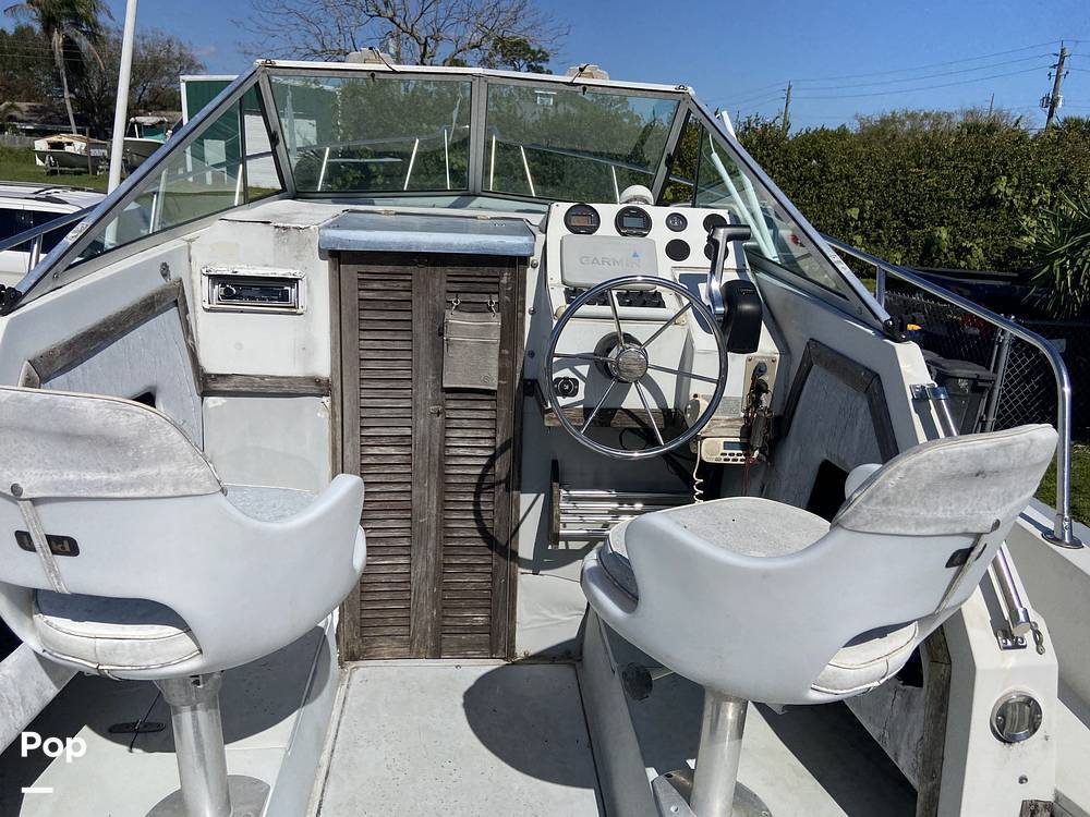 1986 Wellcraft 230 Sportsman 220 in stuart FL