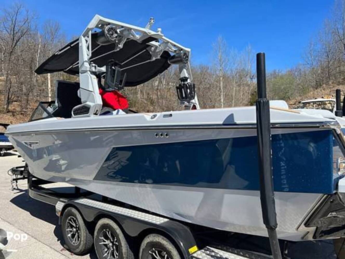 A photo of this 2023 Nautique S25
