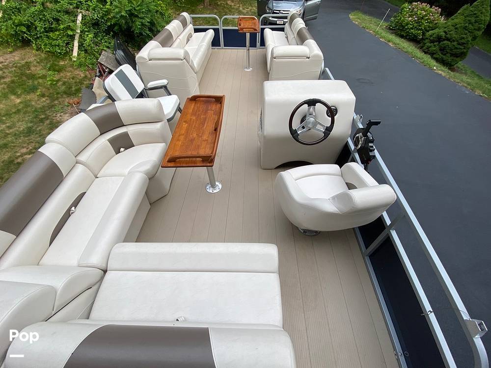 View more photos of this listing
