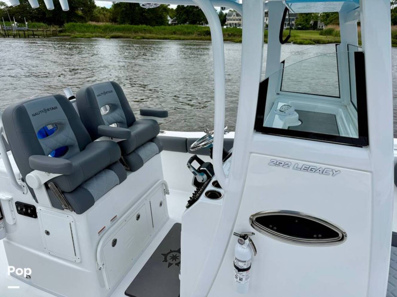 A photo of this 2025 Nauticstar 292 Legacy
