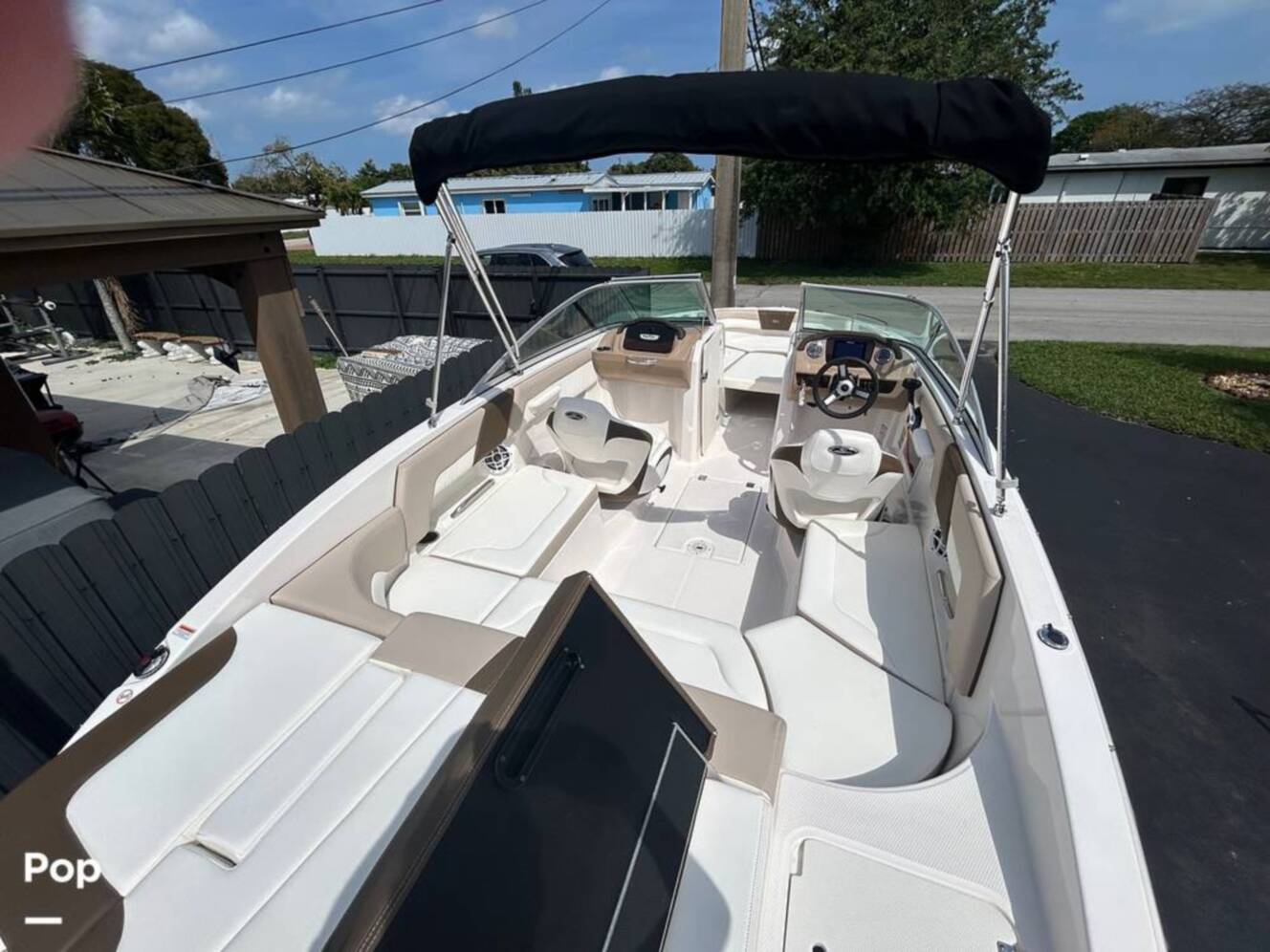 A photo of this 2022 Chaparral 23 SSi OB