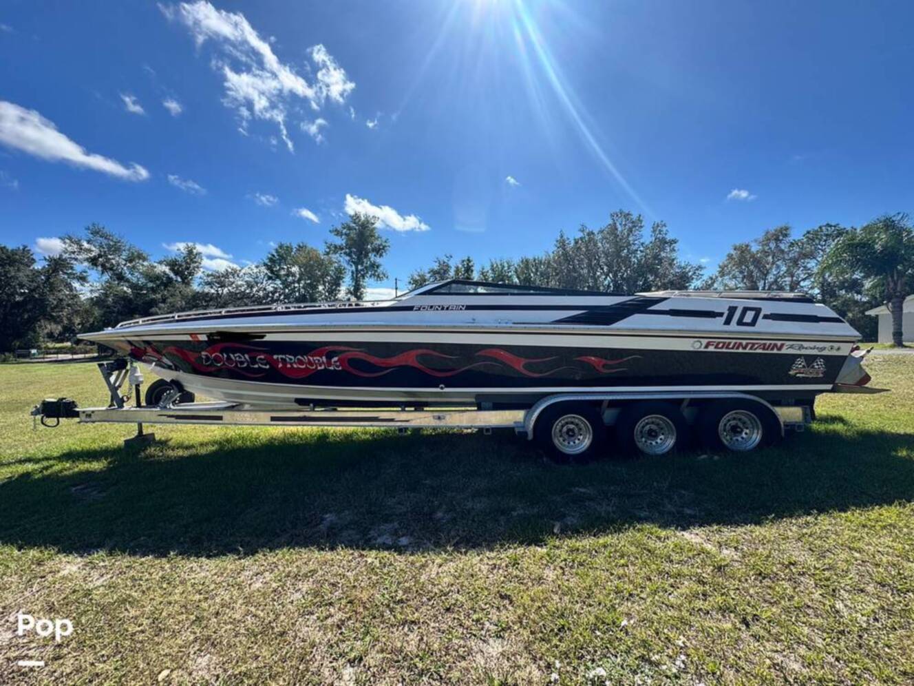 A photo of this 1987 Fountain 10M Sport