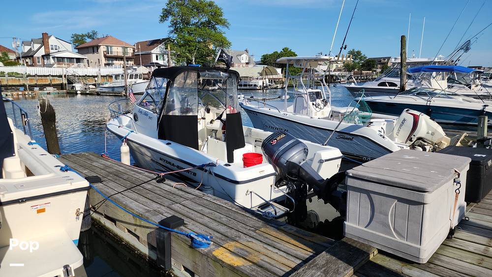 2004 Hydra-Sports 212 WA in howard beach NY