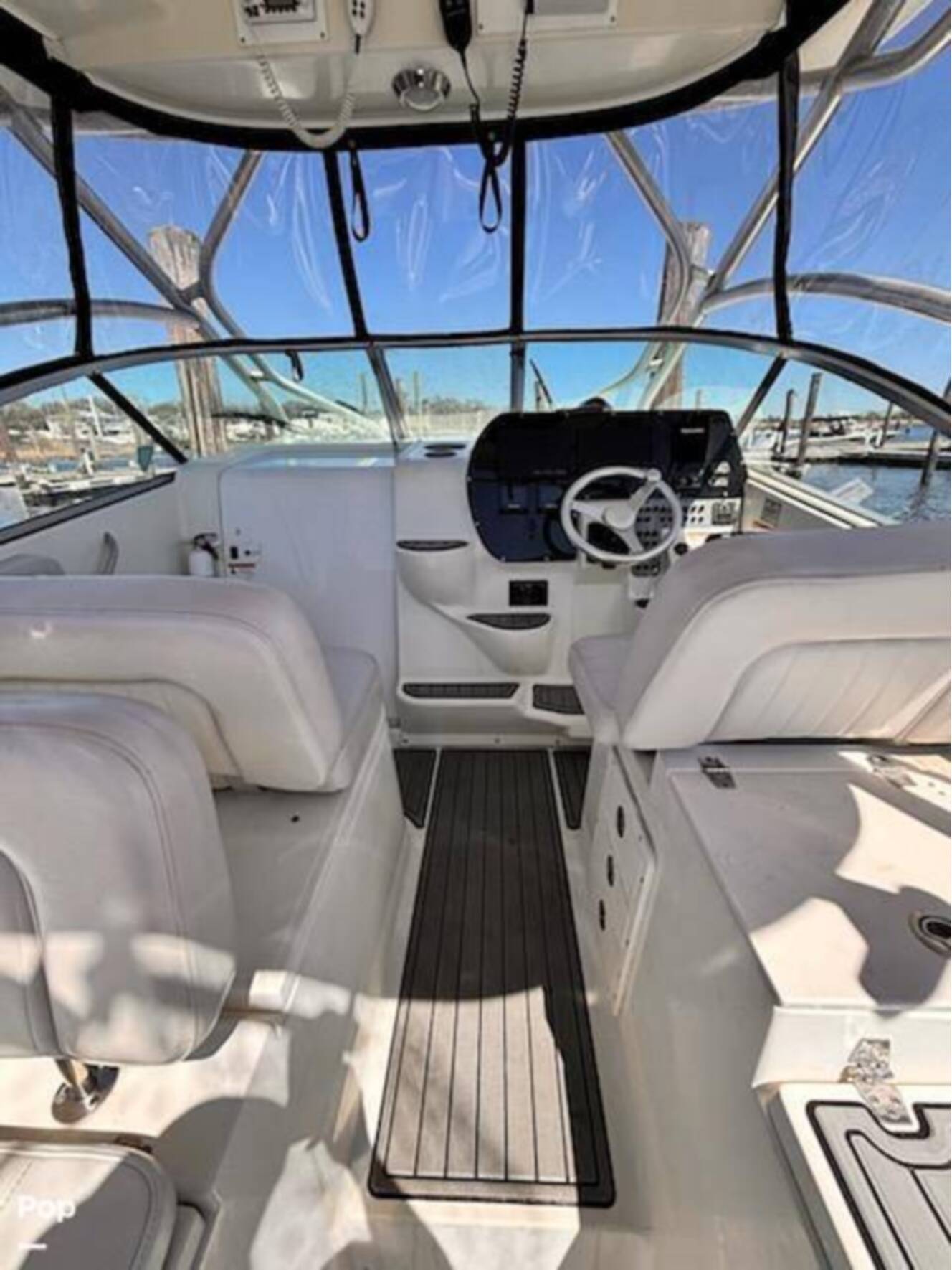 A photo of this 2006 Hydra-Sports Vector 2900 EXP