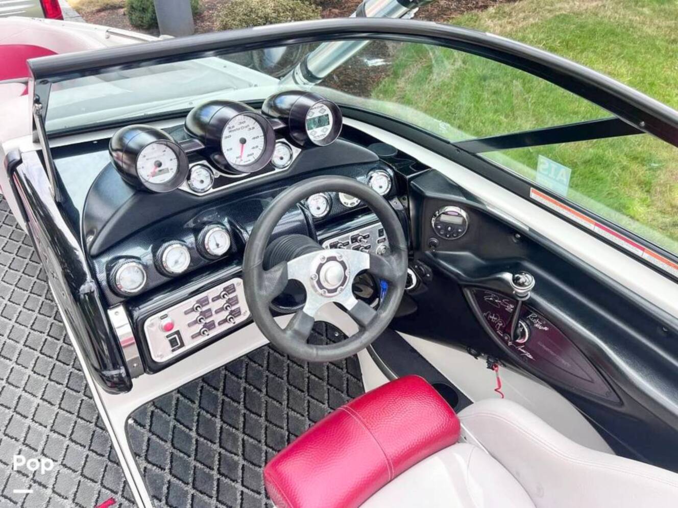 A photo of this 2007 Mastercraft XStar PWT Edition