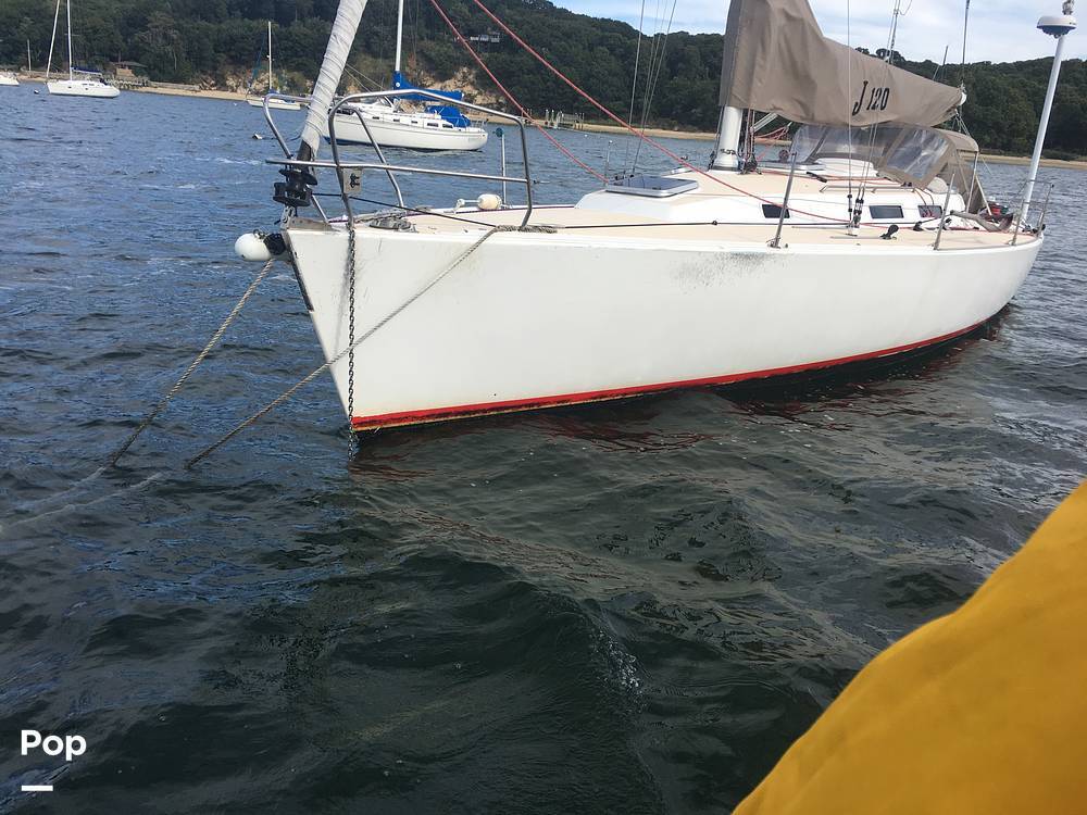 中古シャトル　120球 Used 2003 J Boats J/120 For Sale in Port Jefferson, NY