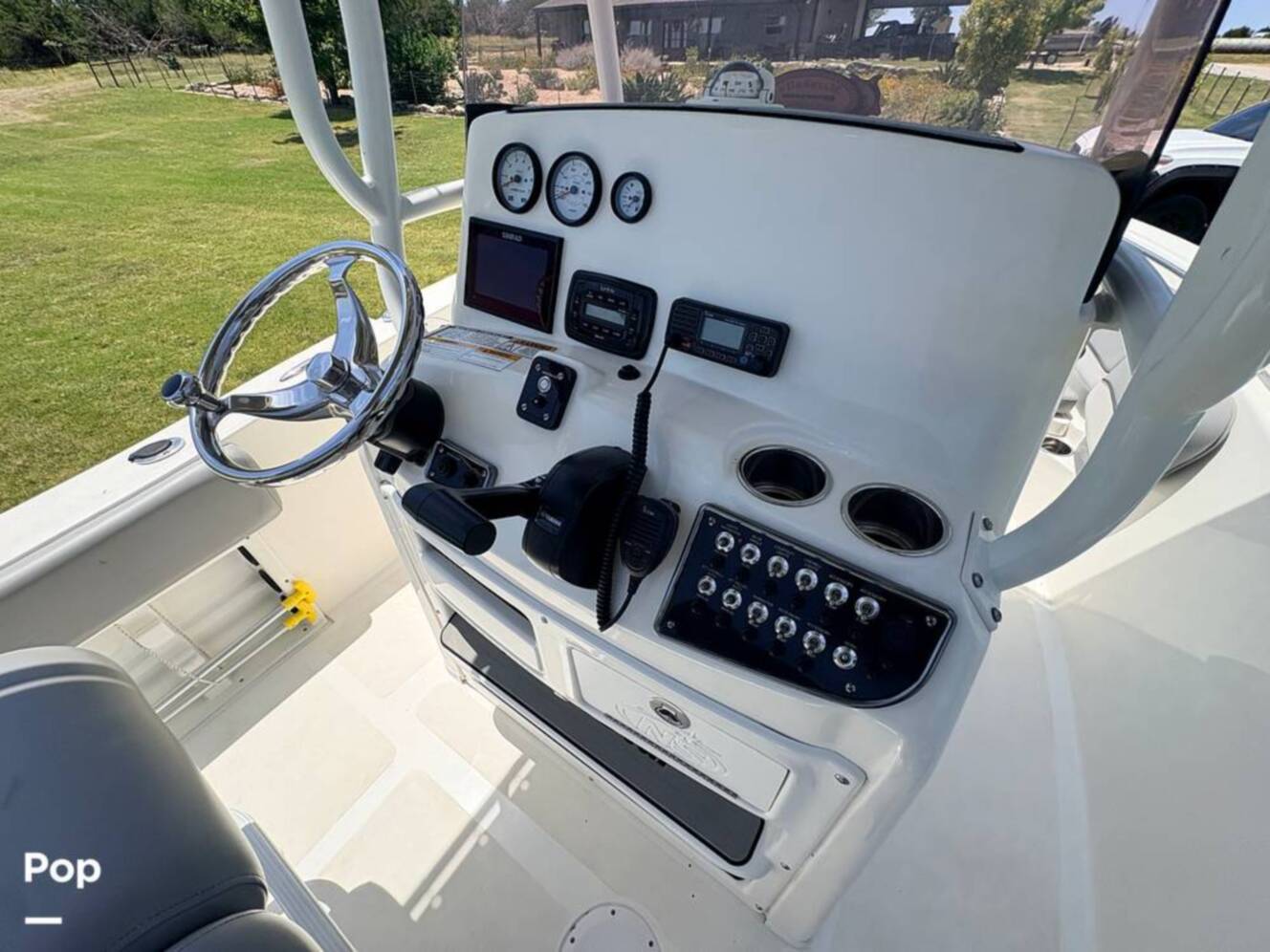 A photo of this 2021 Nauticstar 2102L
