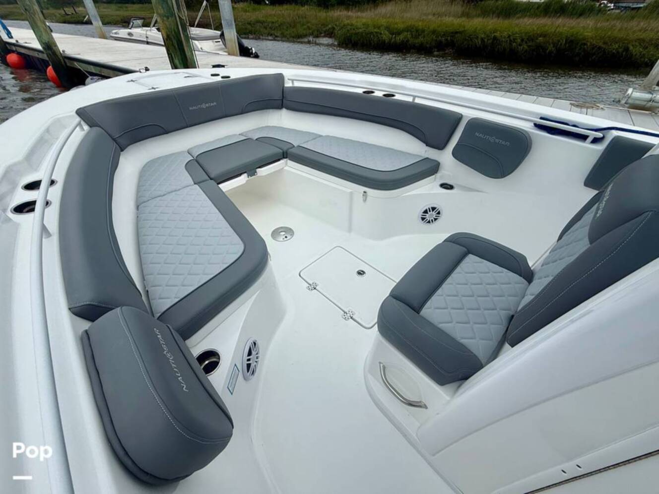 A photo of this 2025 Nauticstar 292 Legacy