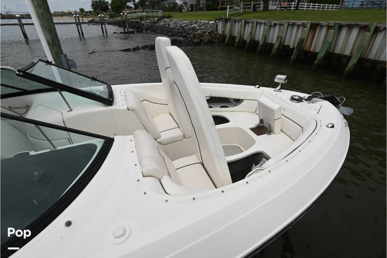 A photo of this 2010 Sea Ray 300 SLX