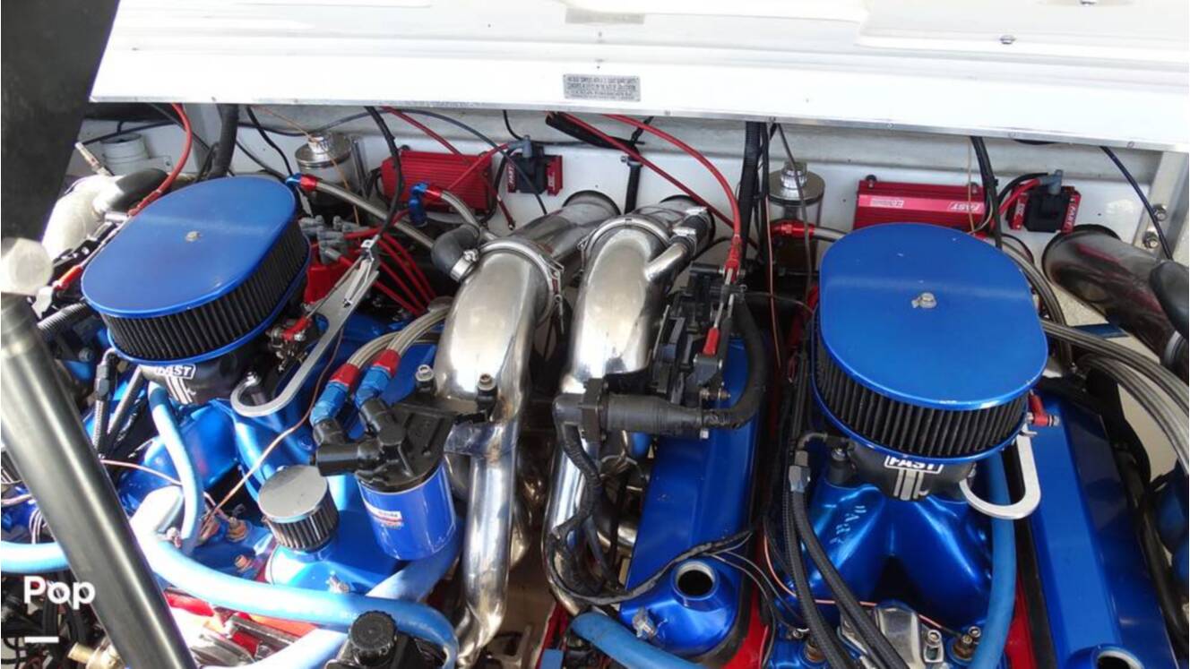 A photo of this 1989 Fountain Fever 38
