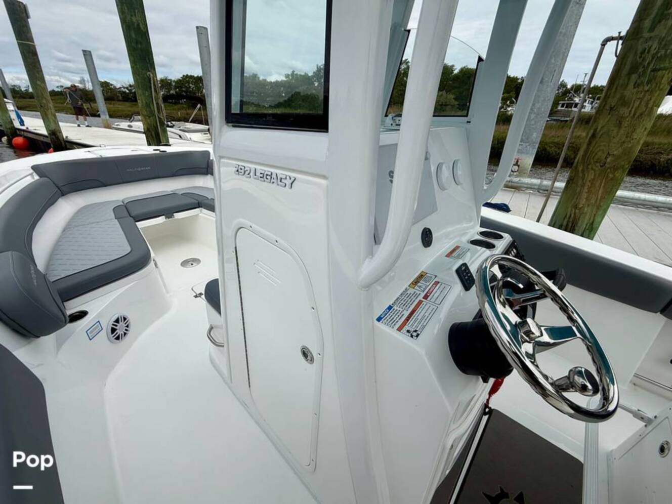 A photo of this 2025 Nauticstar 292 Legacy