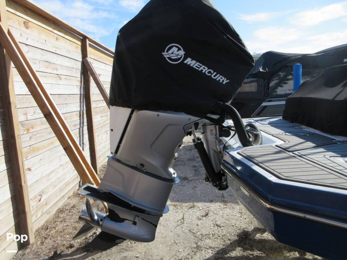 A photo of this 2019 Monterey M45