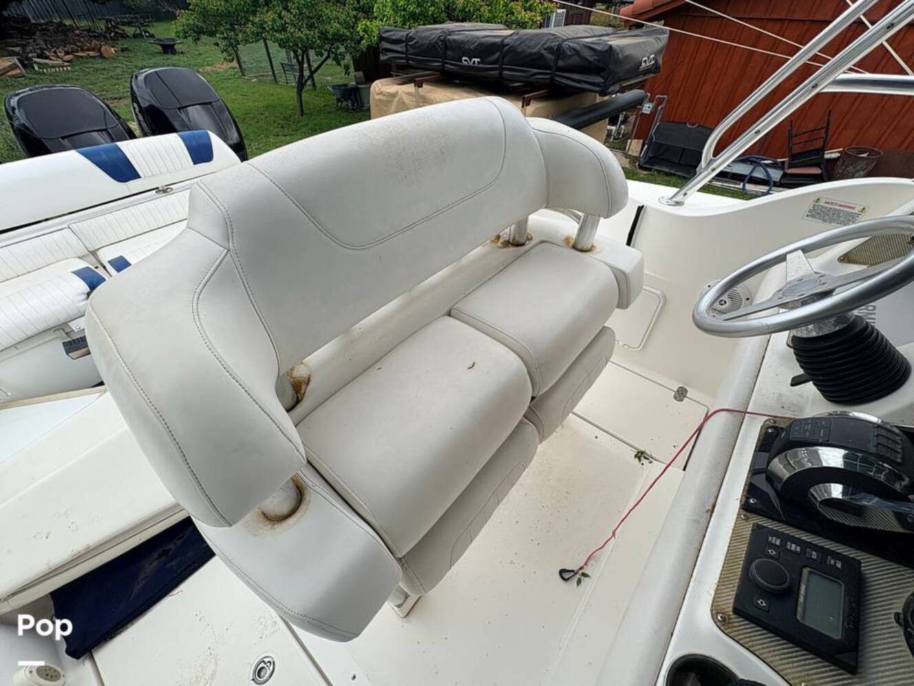 A photo of this 2009 Fountain LX 38