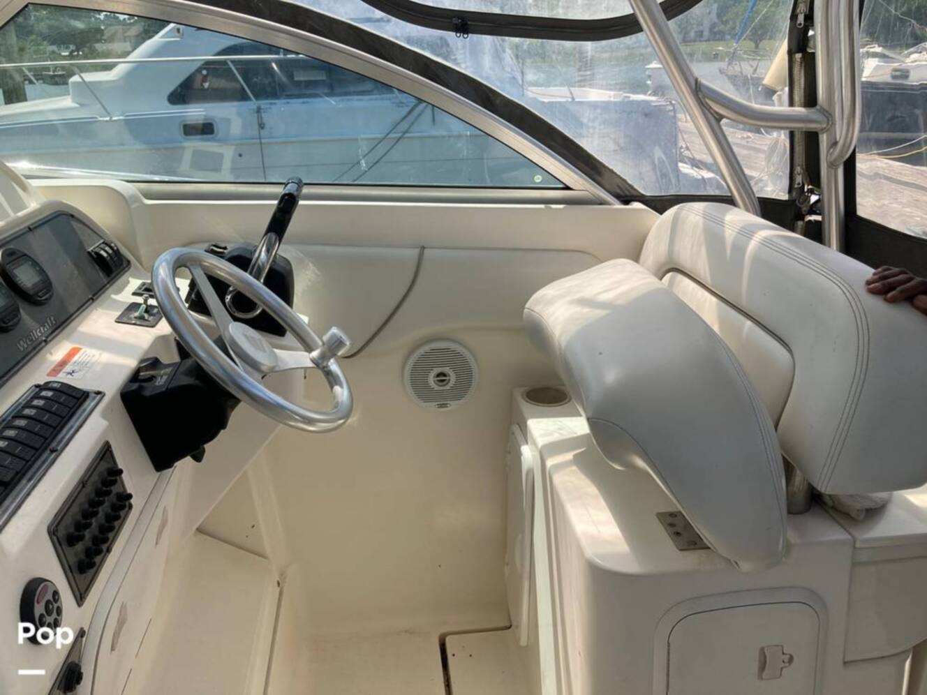 A photo of this 2007 Wellcraft 290 Coastal