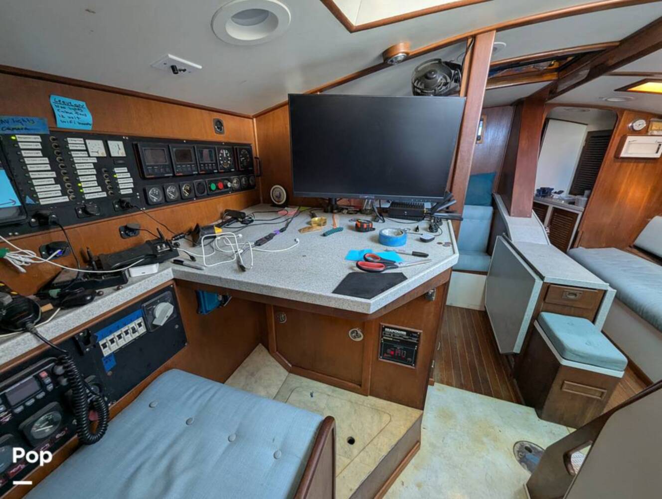 A photo of this 1992 Dnieper Tropic 1200