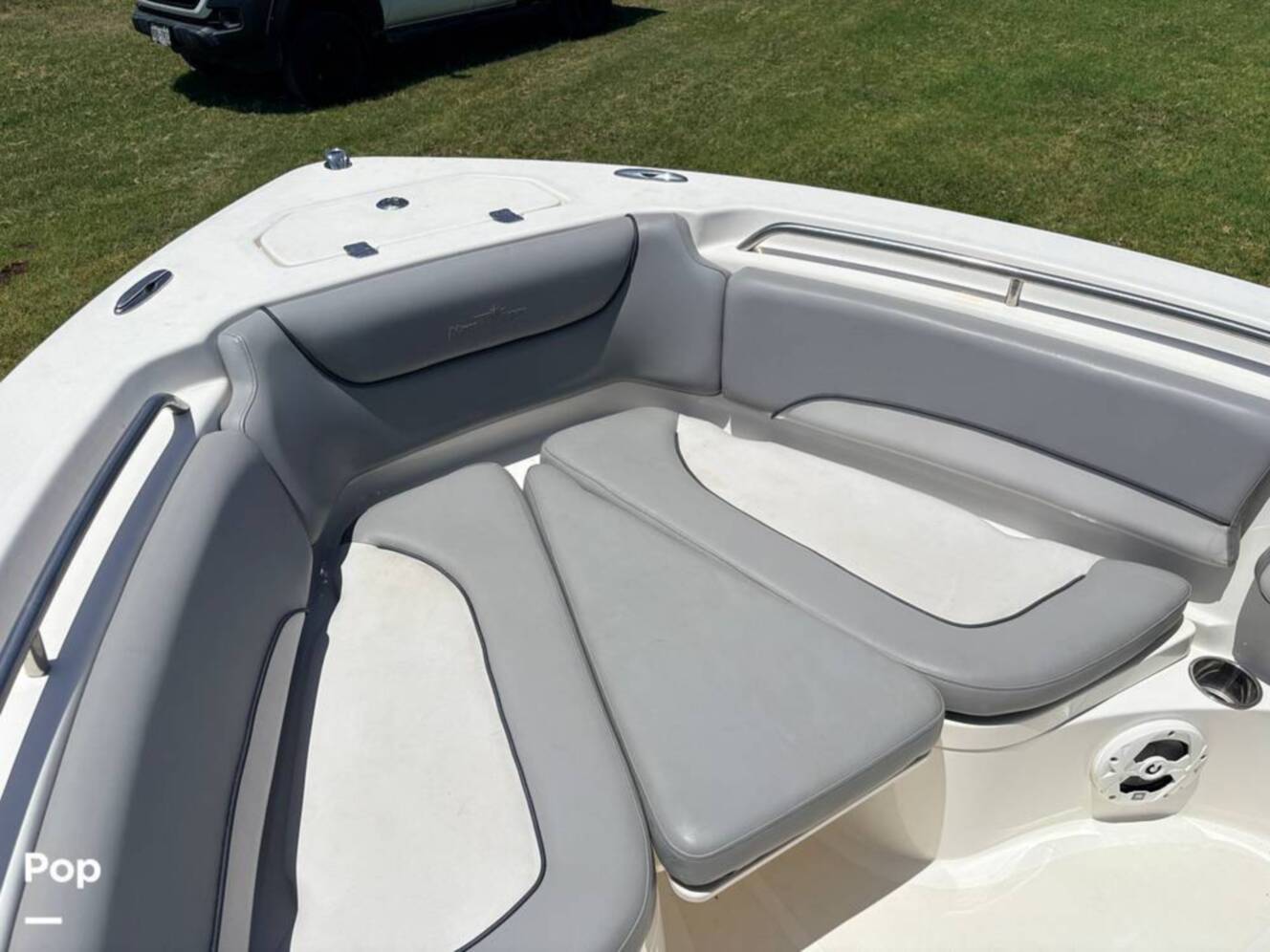 A photo of this 2021 Nauticstar 2102L