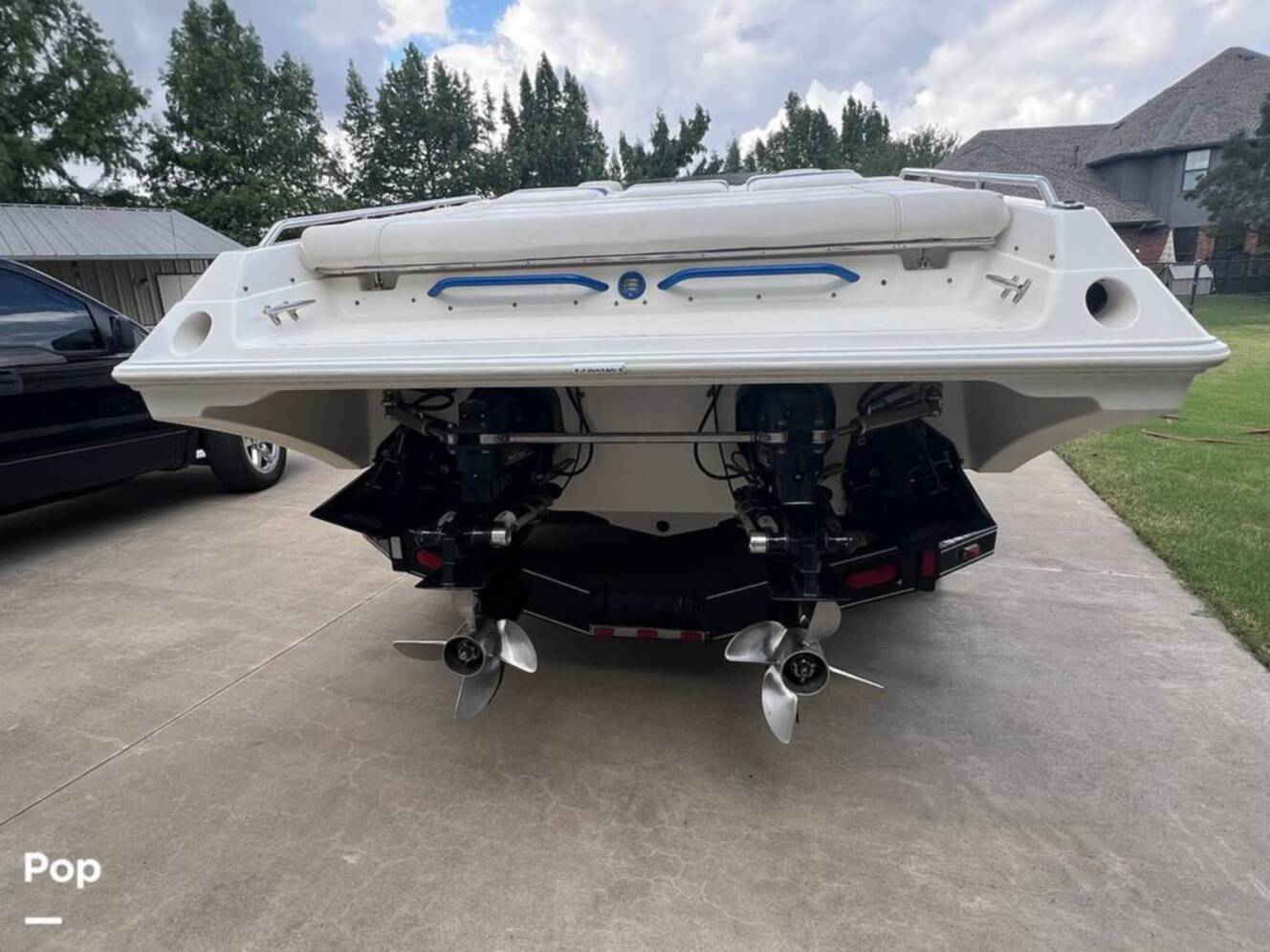 A photo of this 1998 Fountain 32 Fever