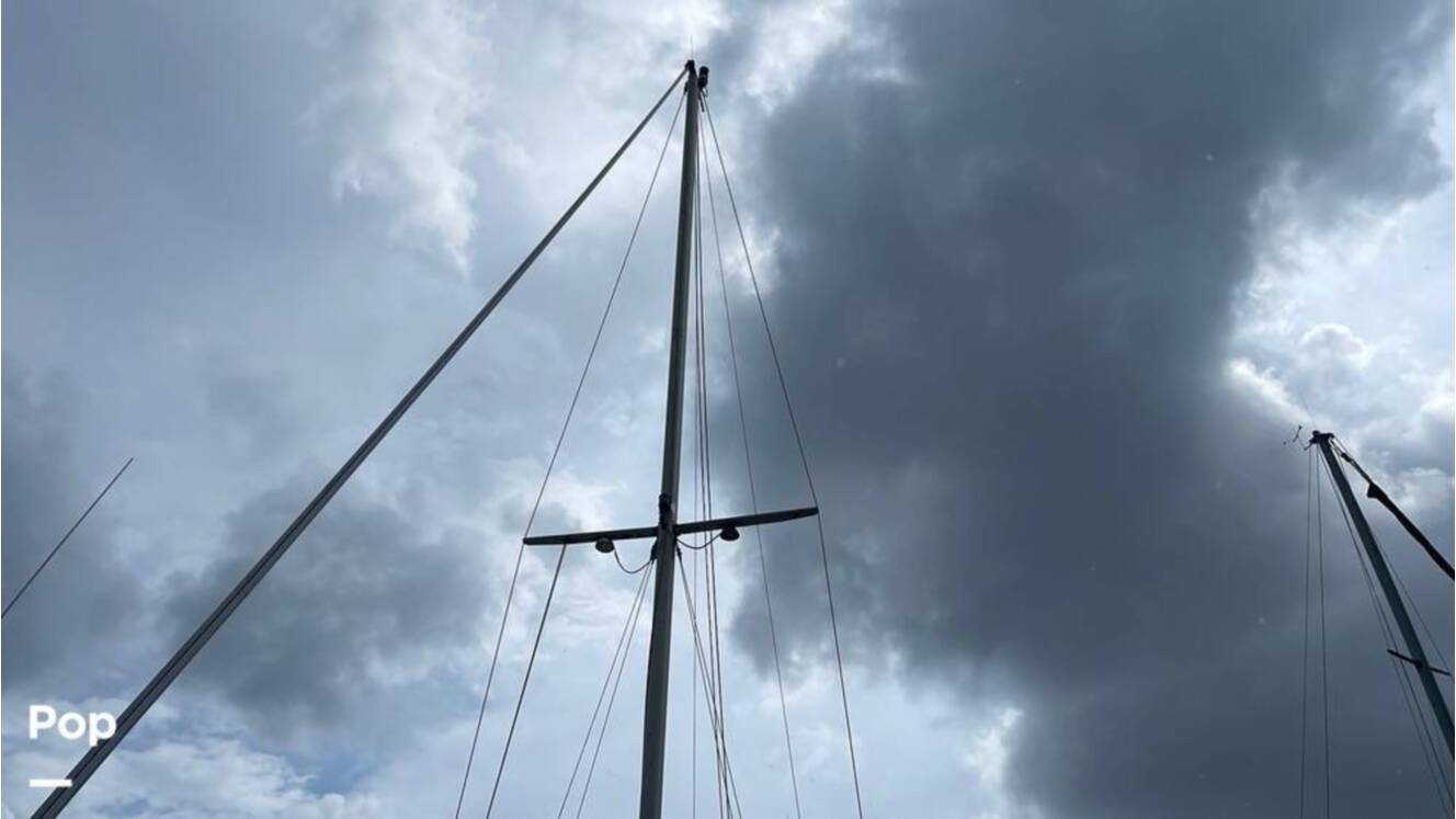 A photo of this 1989 Parkins H-28