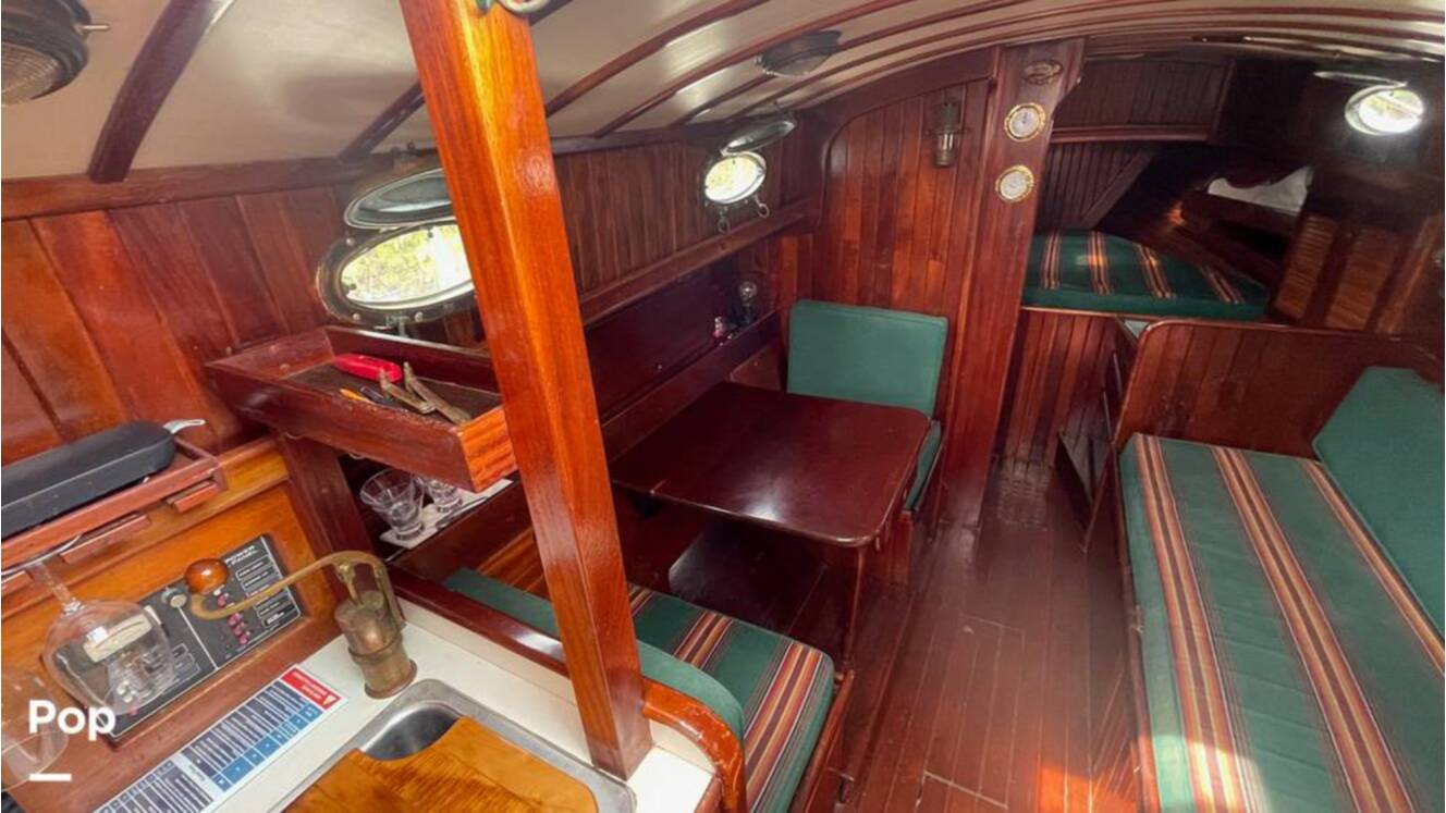 A photo of this 1989 Parkins H-28