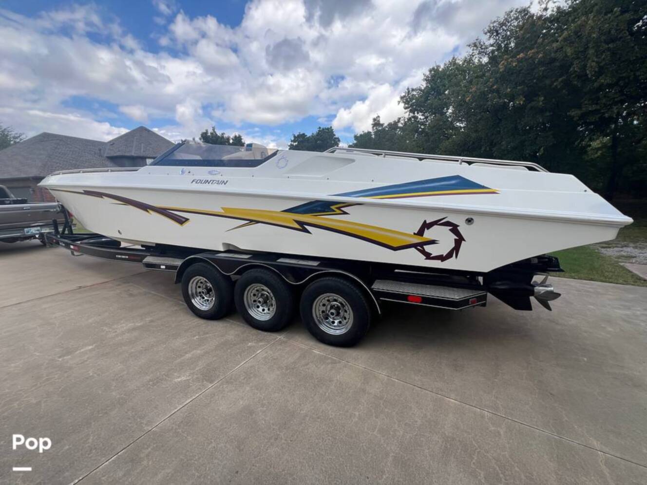 A photo of this 1998 Fountain 32 Fever