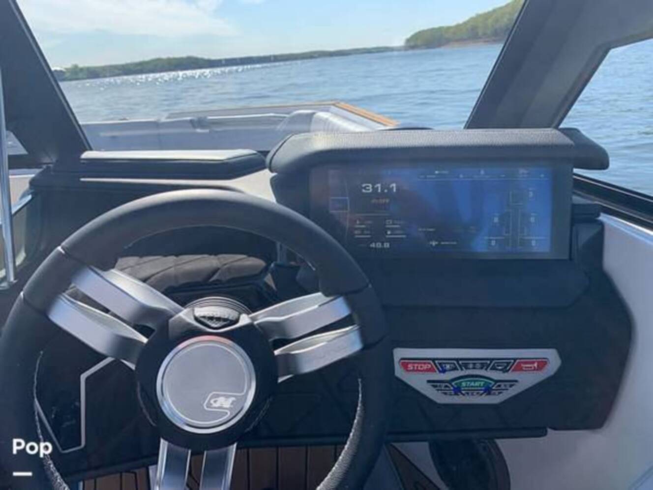 A photo of this 2023 Nautique S25