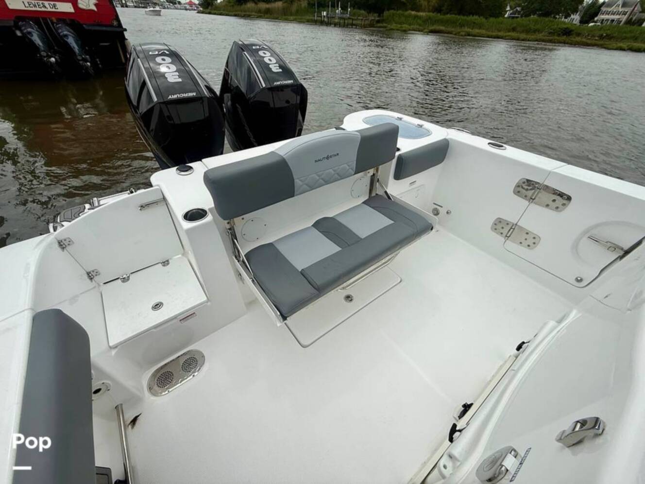 A photo of this 2025 Nauticstar 292 Legacy
