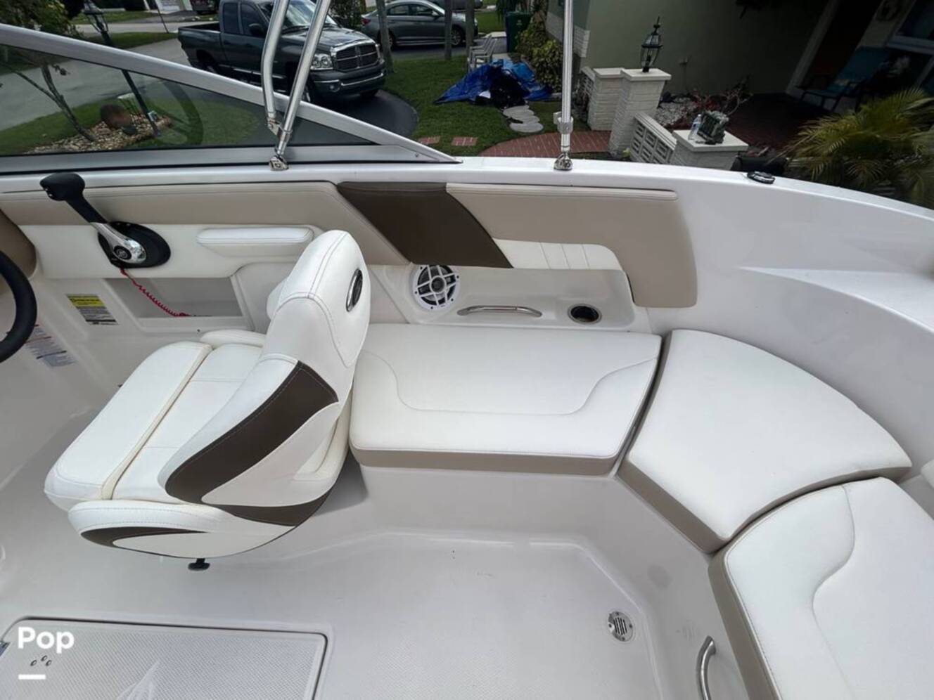 A photo of this 2022 Chaparral 23 SSi OB