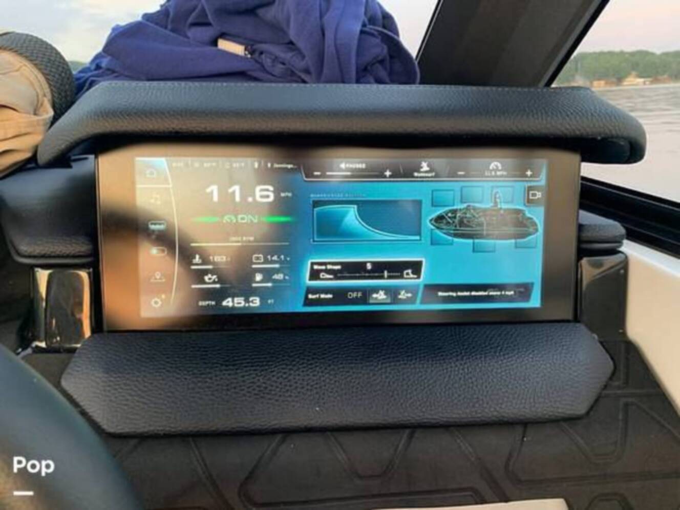 A photo of this 2023 Nautique S25