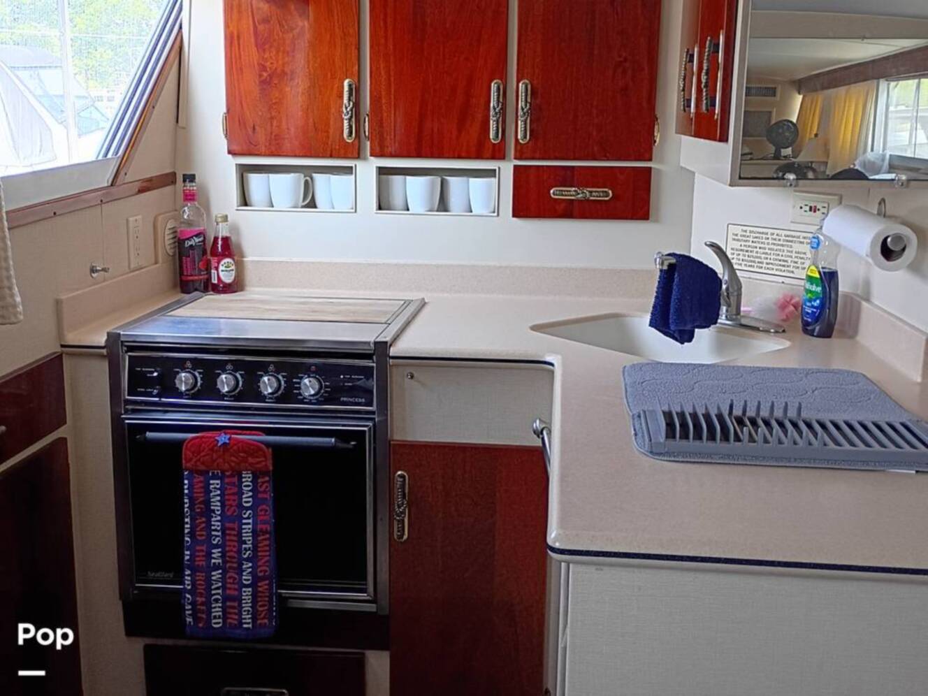 A photo of this 1973 Chris-Craft Commander 41