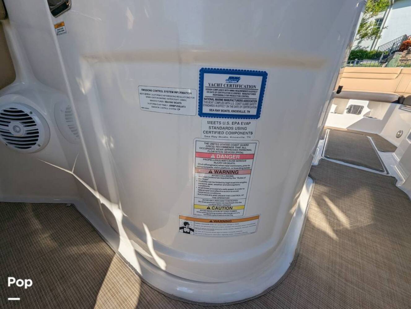 A photo of this 2018 Sea Ray SDX 290