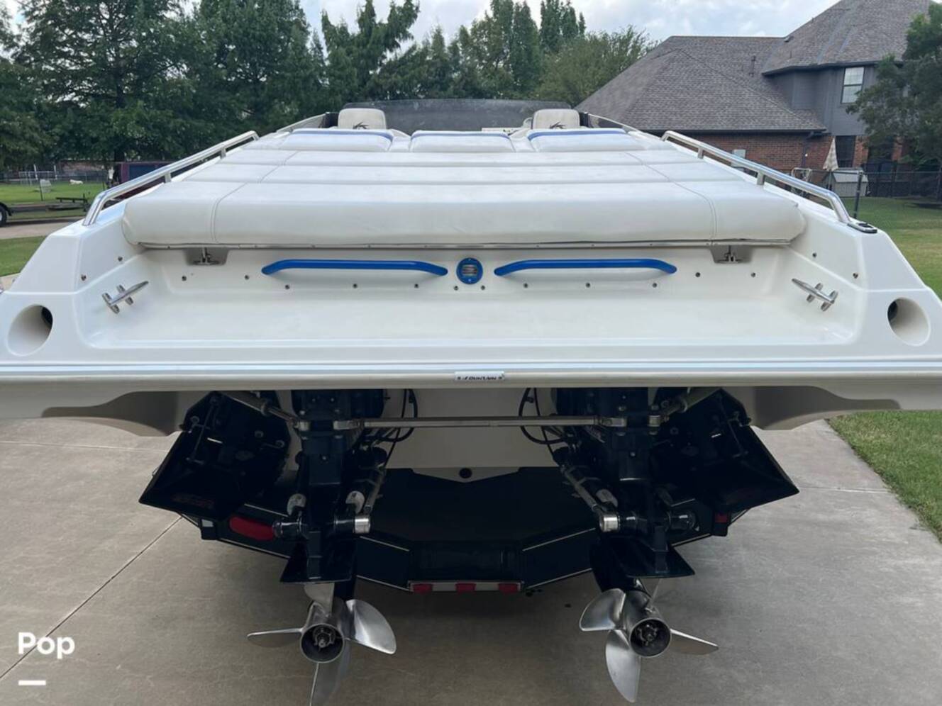 A photo of this 1998 Fountain 32 Fever