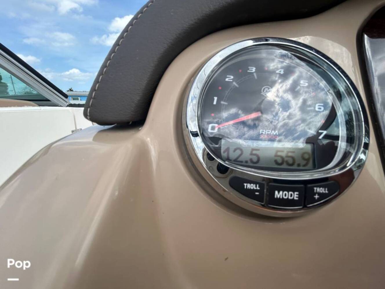 A photo of this 2022 Chaparral 23 SSi OB