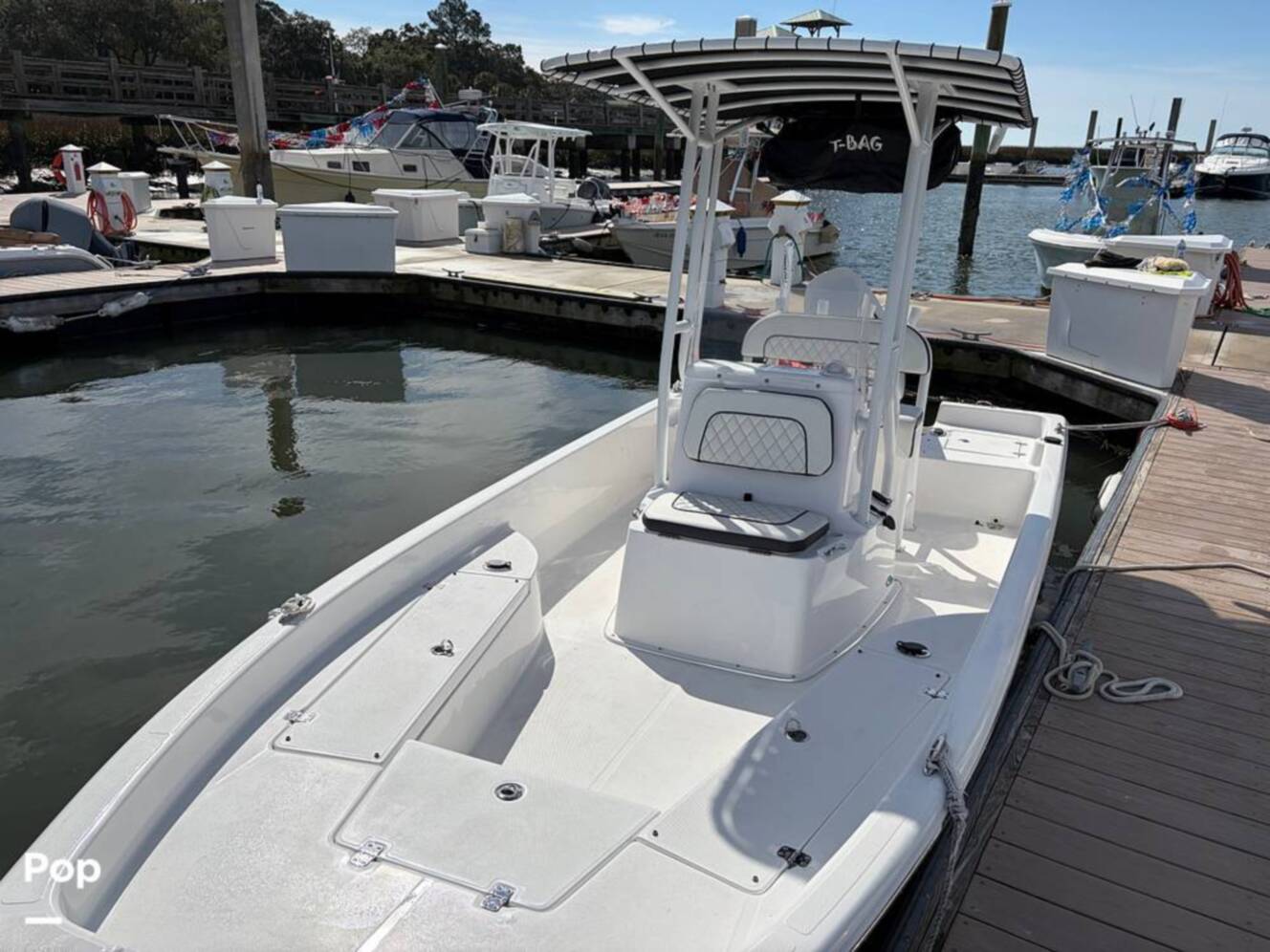 A photo of this 2026 Clearwater 2100 Baystar