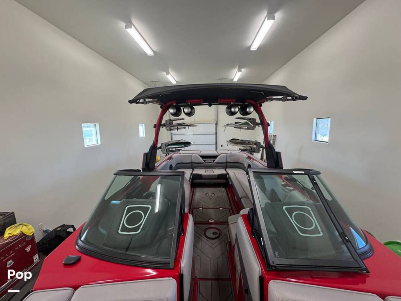 A photo of this 2020 Supra SE 550