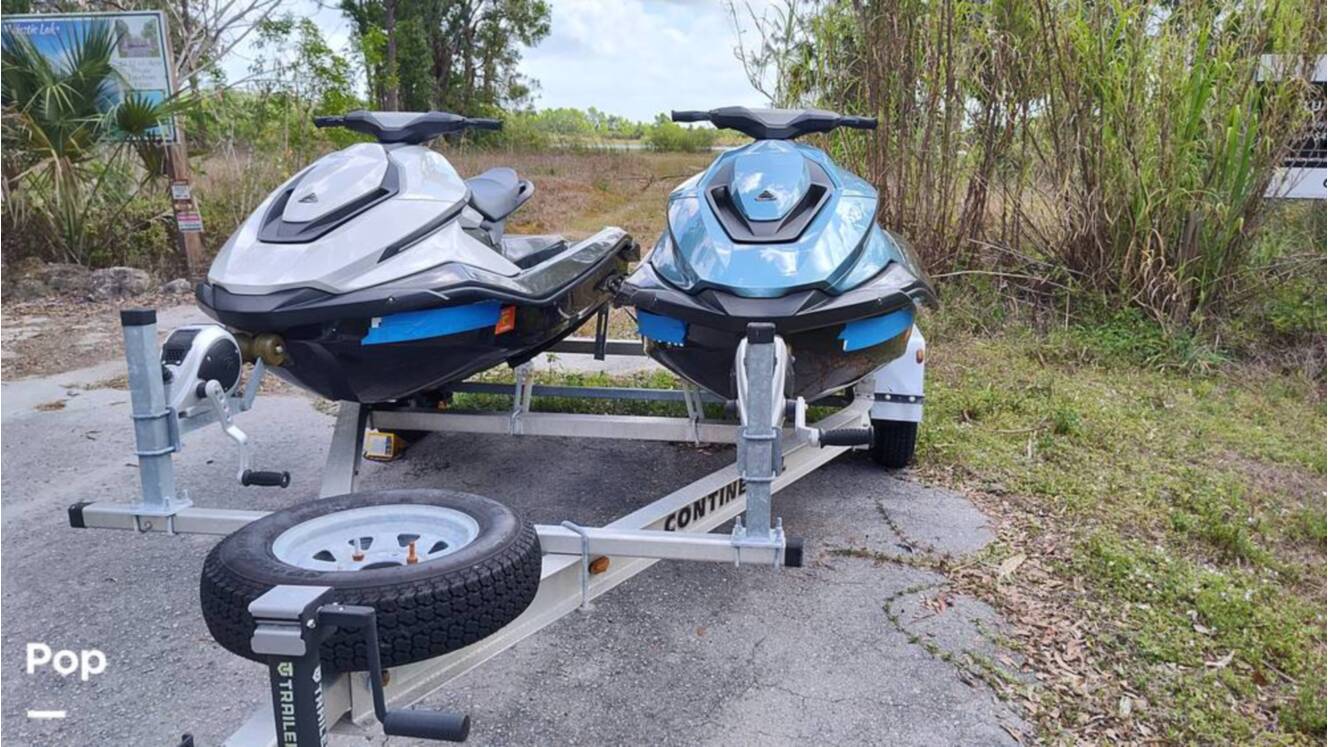 A photo of this 2022 Taiga Motors Orca Carbon