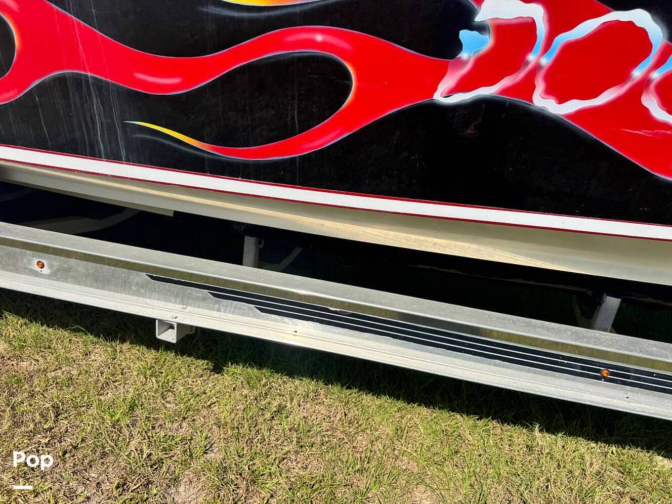 A photo of this 1987 Fountain 10M Sport
