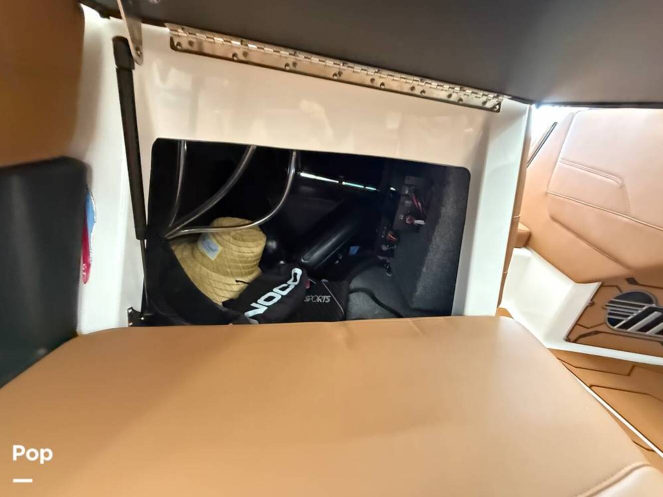 A photo of this 2025 Malibu Wakesetter 24 MXZ