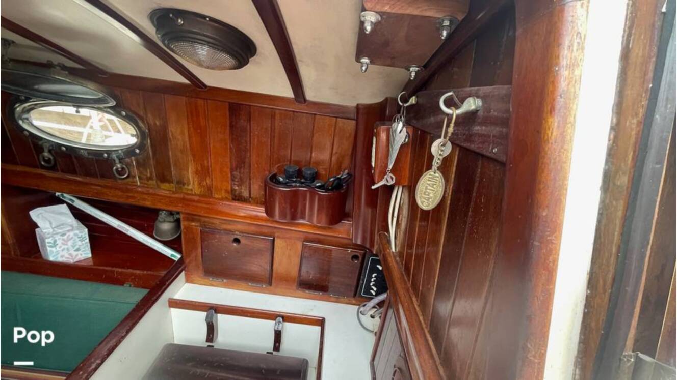 A photo of this 1989 Parkins H-28