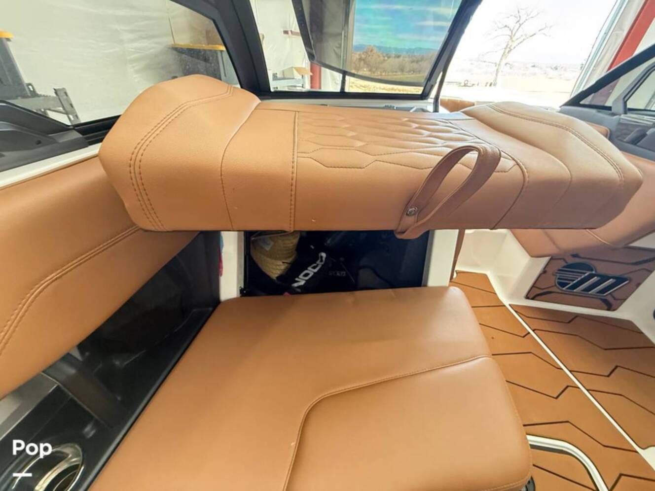 A photo of this 2025 Malibu Wakesetter 24 MXZ