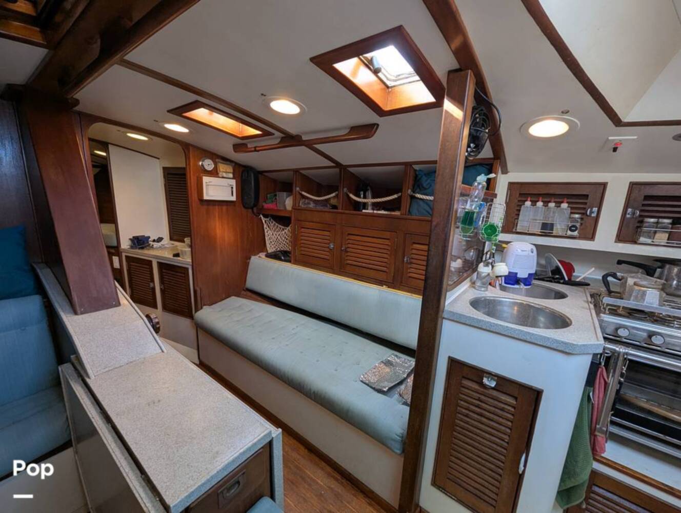 A photo of this 1992 Dnieper Tropic 1200