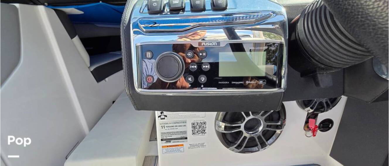 A photo of this 2019 Regal 2100 RX