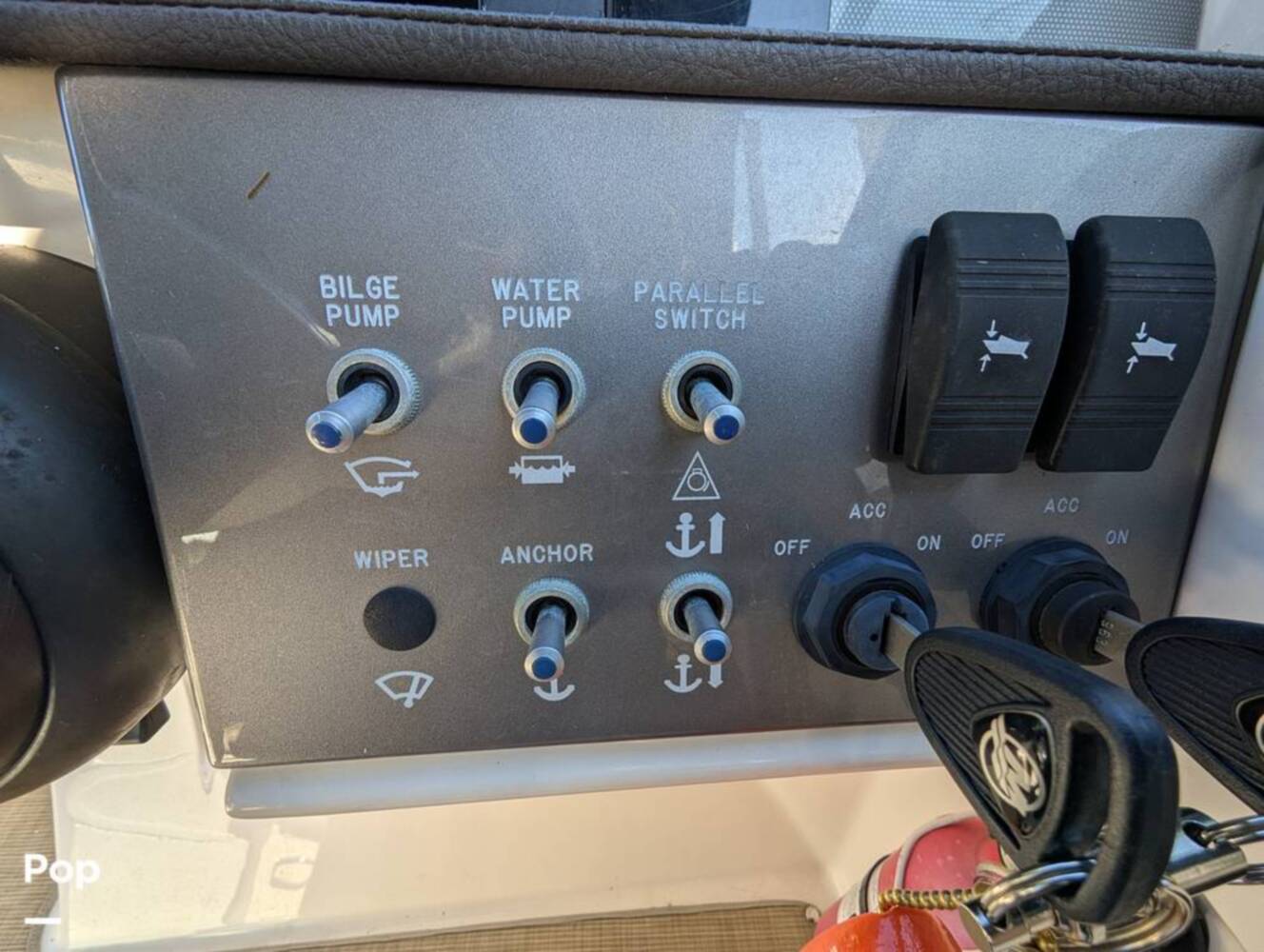 A photo of this 2018 Sea Ray SDX 290