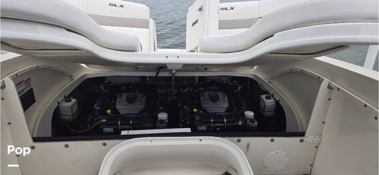 A photo of this 2010 Sea Ray 300 SLX